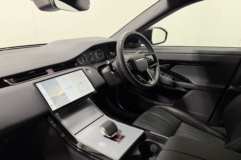 Used Land Rover Range Rover Evoque 2024 for sale - 76981627: Photo 37