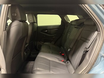 Used Land Rover Range Rover Evoque 2024 for sale - 76981627: Photo