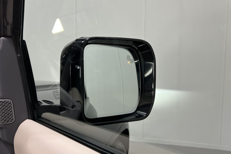 Used Land Rover Defender 2024 for sale - 78028107: Photo 24