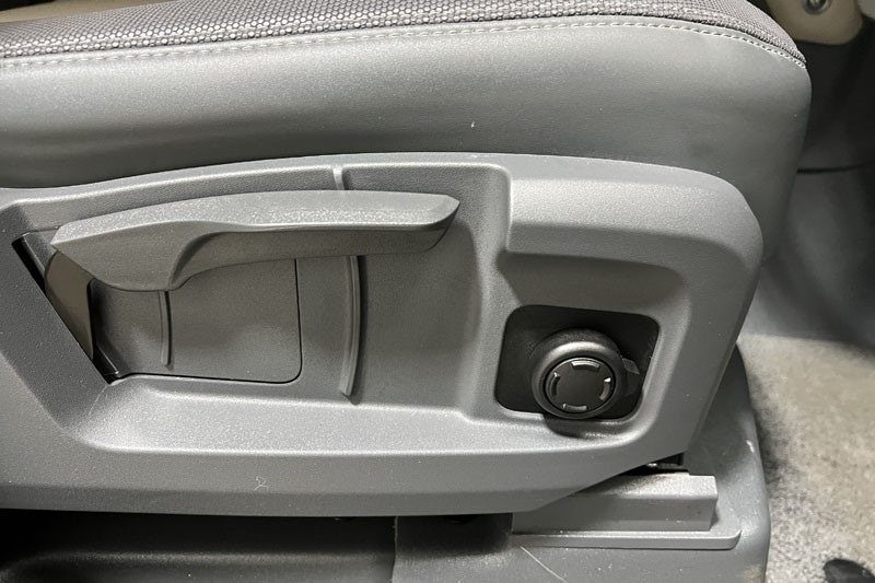 Used Land Rover Defender 2024 for sale - 78028107: Photo 25