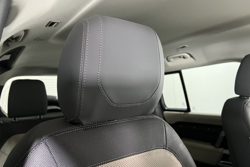 Used Land Rover Defender 2024 for sale - 78028107: Photo 28