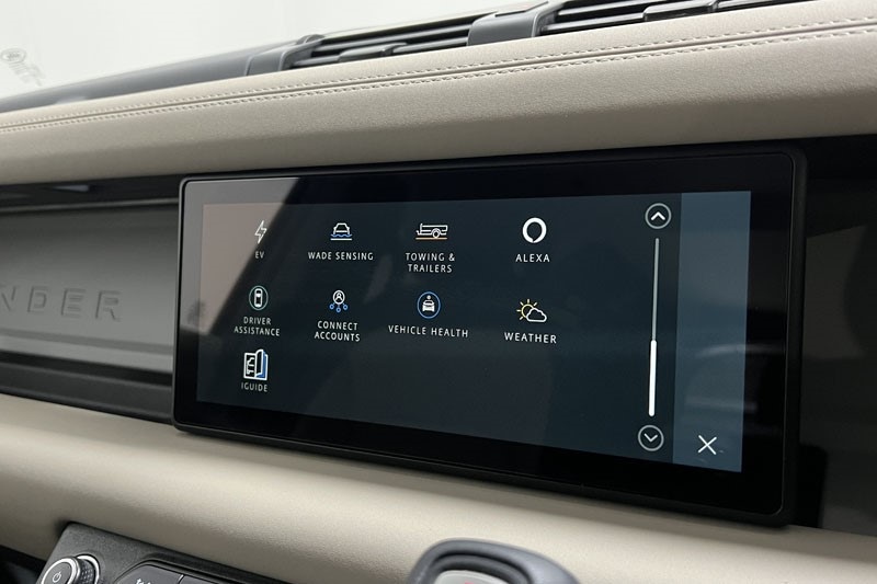 Used Land Rover Defender 2024 for sale - 78028107: Photo 37