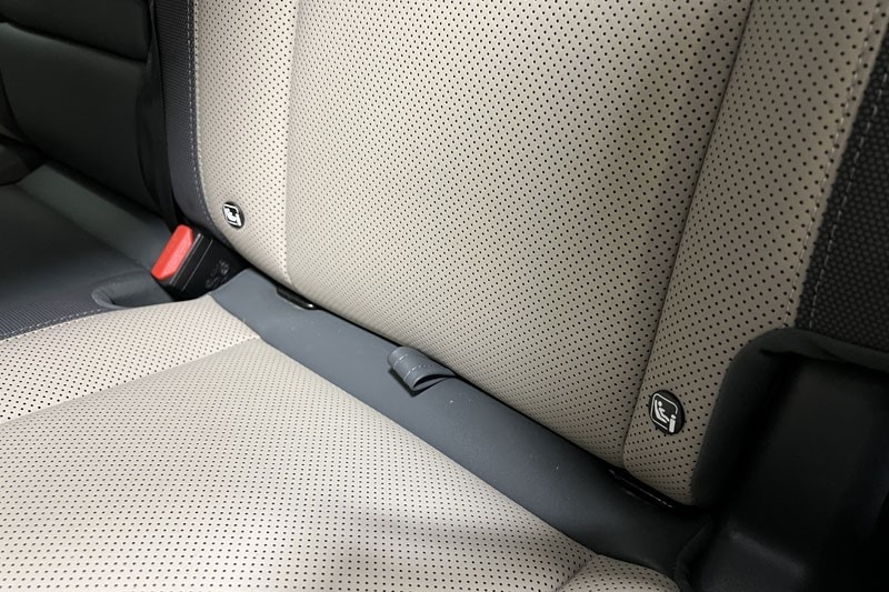 Used Land Rover Defender 2024 for sale - 78028107: Photo 43