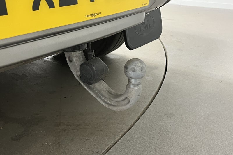 Used Land Rover Defender 2024 for sale - 78028107: Photo 48