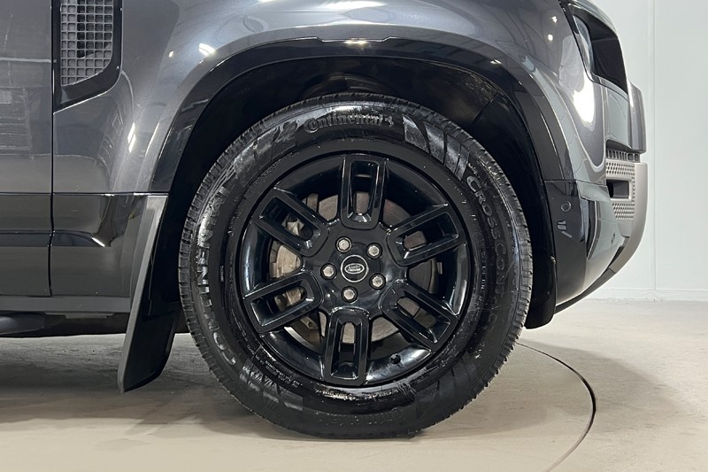 Used Land Rover Defender 2024 for sale - 78028107: Photo 8