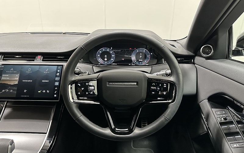 Used Land Rover Range Rover Evoque 2025 for sale - 76981116: Photo 15