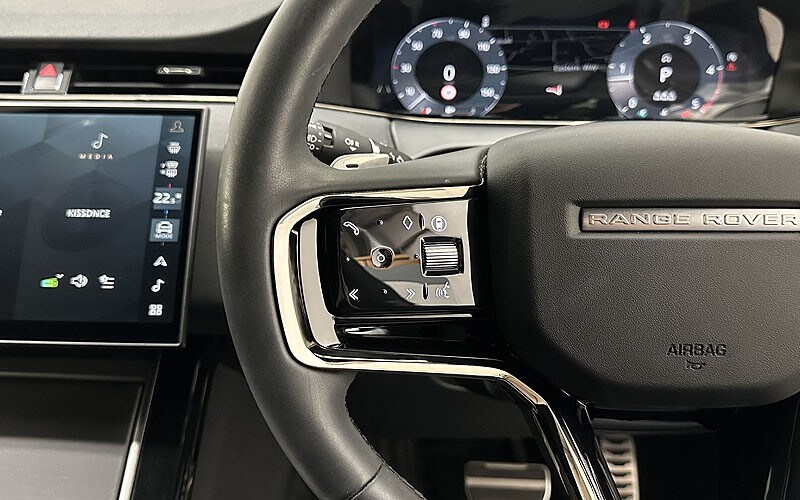 Used Land Rover Range Rover Evoque 2025 for sale - 76981116: Photo 29