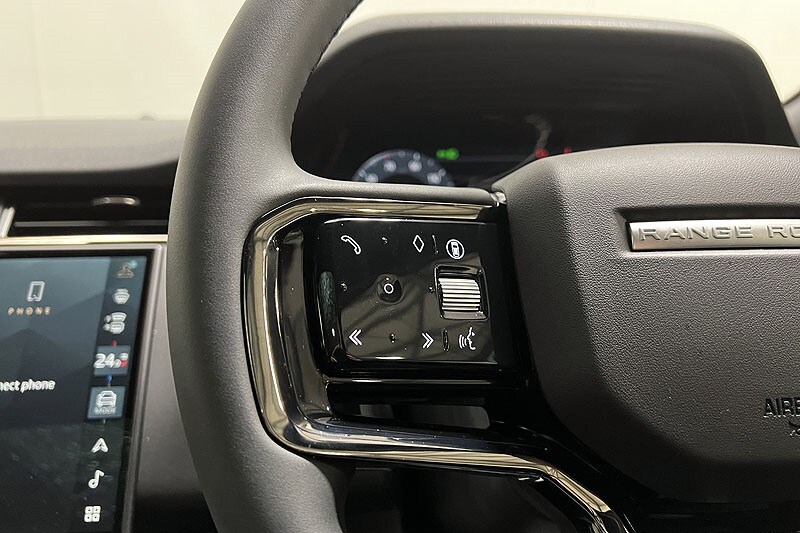Used Land Rover Range Rover Evoque 2025 for sale - 77528237: Photo 30