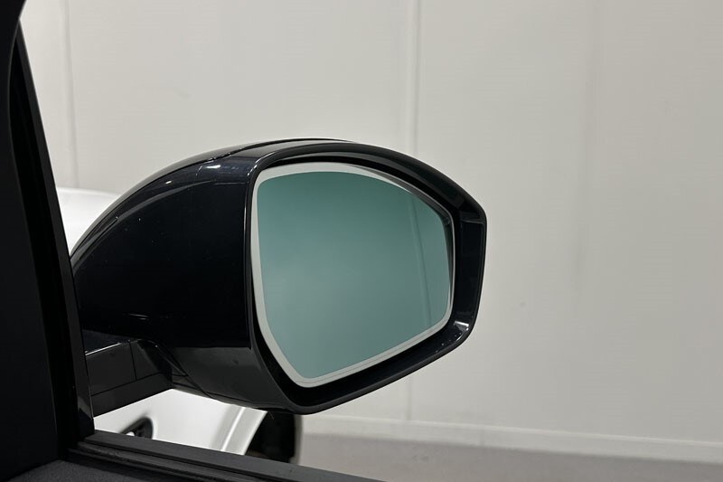 Used Land Rover Discovery Sport 2023 for sale - 77406448: Photo 24