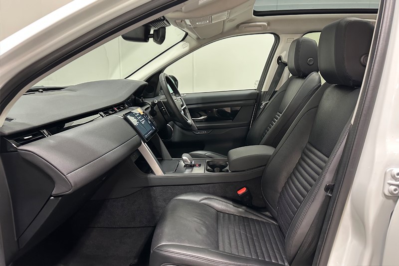 Used Land Rover Discovery Sport 2023 for sale - 77406448: Photo 3