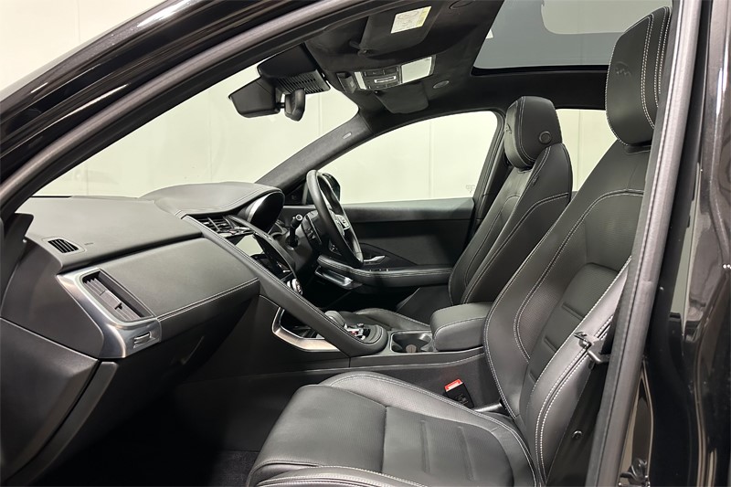 Used Jaguar E-Pace 2024 for sale - 77326475: Photo 3