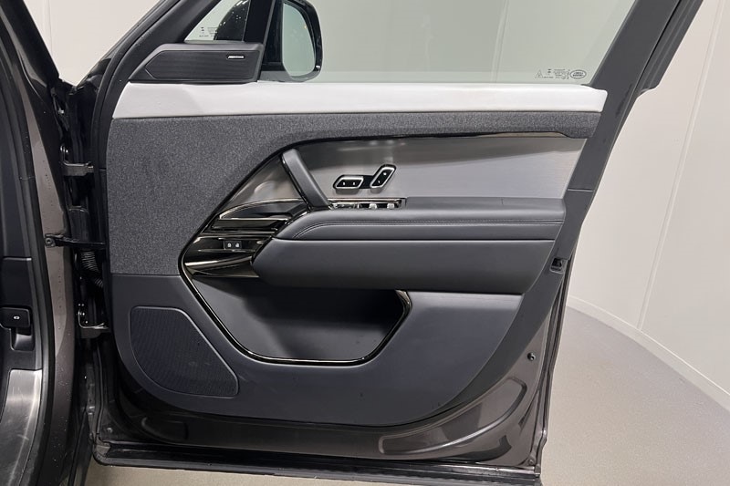 Used Land Rover Range Rover Sport 2023 for sale - 76980975: Photo 21