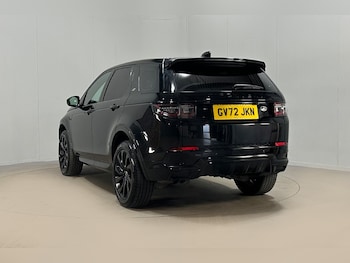 Used Land Rover Discovery Sport 2022 for sale - 77403550: Photo