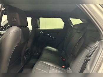 Used Land Rover Range Rover Evoque 2024 for sale - 79512324: Photo