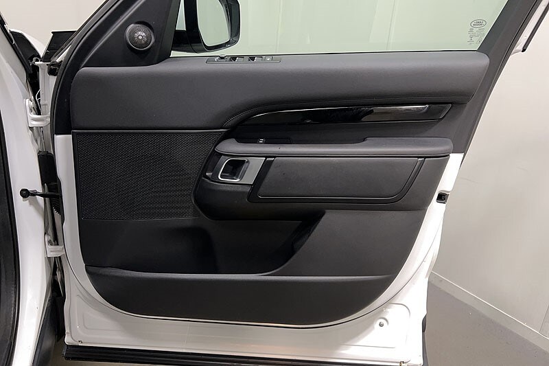 Used Land Rover Discovery 2022 for sale - 77903468: Photo 21