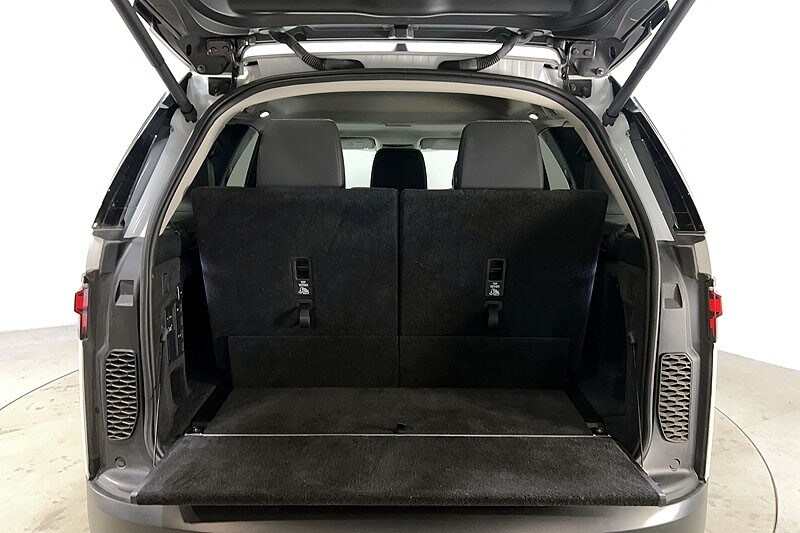 Used Land Rover Discovery 2022 for sale - 77903468: Photo 50