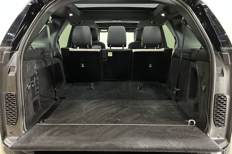 Used Land Rover Discovery 2024 for sale - 77198359: Photo 10