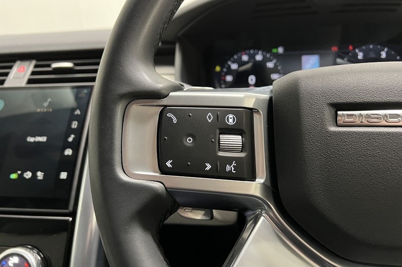 Used Land Rover Discovery 2024 for sale - 77198359: Photo 30