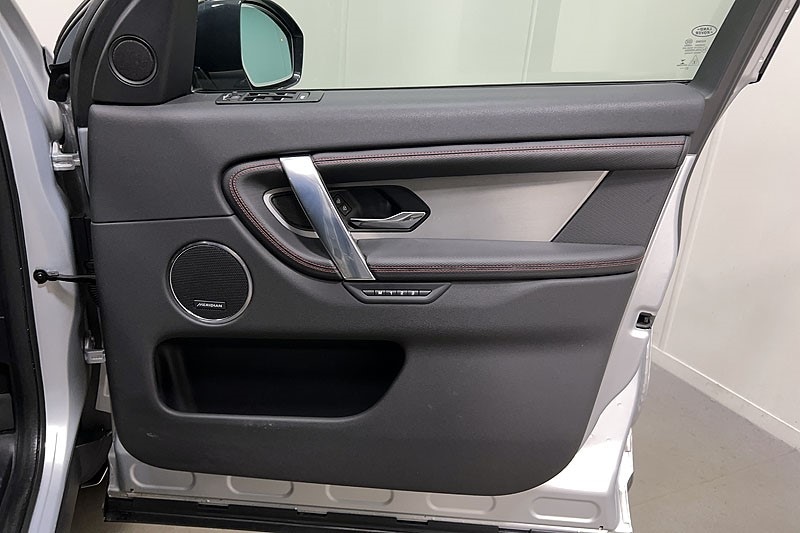 Used Land Rover Discovery Sport 2022 for sale - 77934540: Photo 21