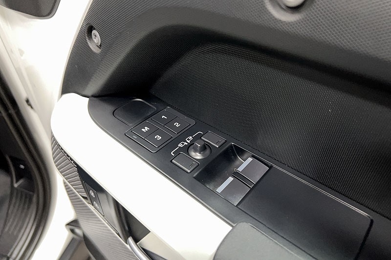 Used Land Rover Defender 2022 for sale - 78105817: Photo 24