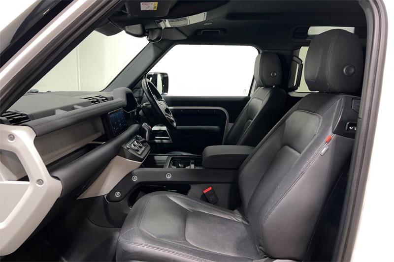 Used Land Rover Defender 2022 for sale - 78105817: Photo 4