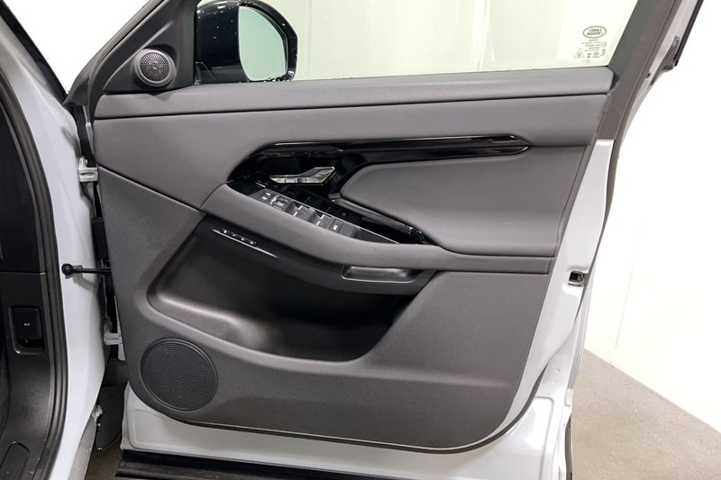 Used Land Rover Range Rover Evoque 2023 for sale - 76982155: Photo 21