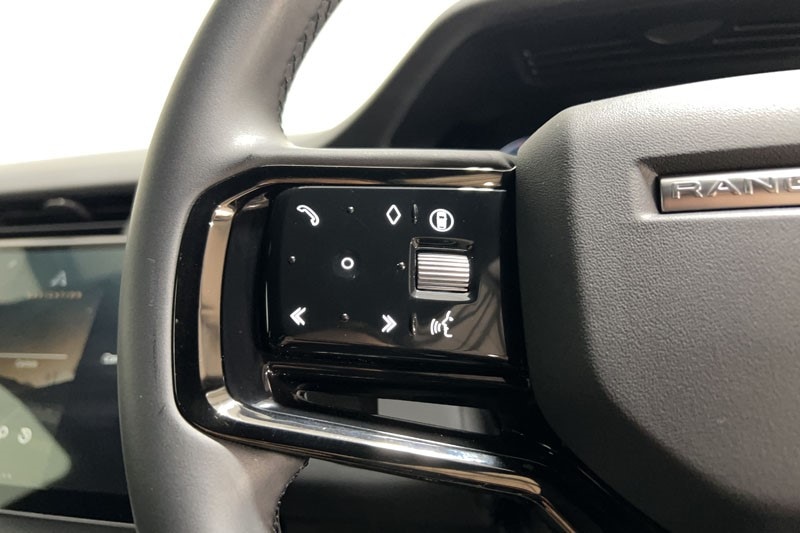 Used Land Rover Range Rover Evoque 2023 for sale - 76982155: Photo 29