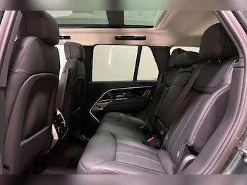 Used Land Rover Range Rover 2024 for sale - 78452283: Photo