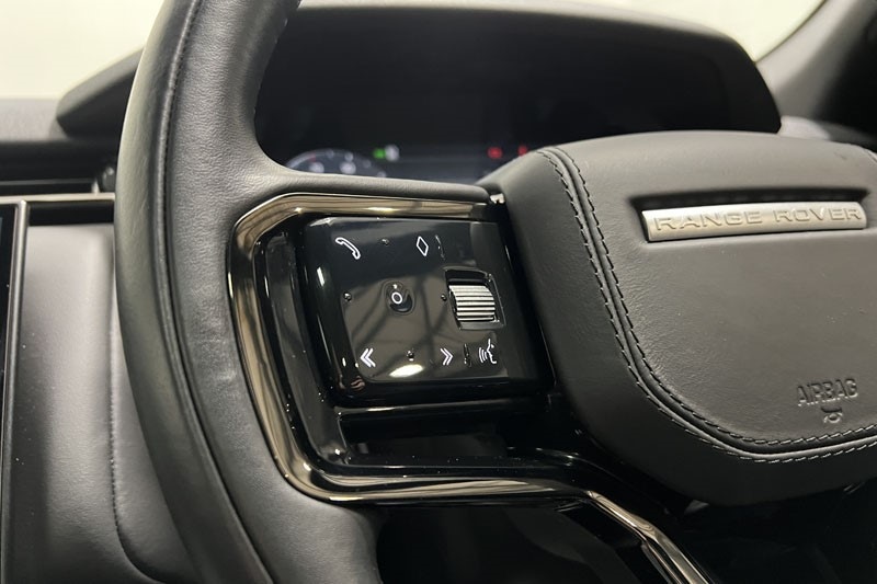 Used Land Rover Range Rover Velar 2024 for sale - 76981909: Photo 29