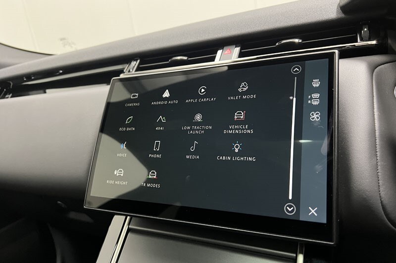 Used Land Rover Range Rover Velar 2024 for sale - 76981909: Photo 33