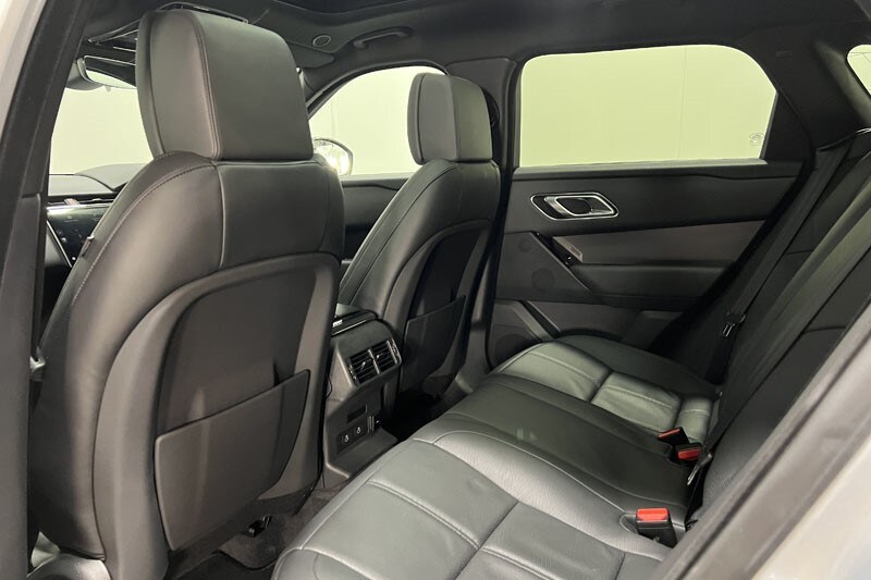 Used Land Rover Range Rover Velar 2024 for sale - 76981909: Photo 37