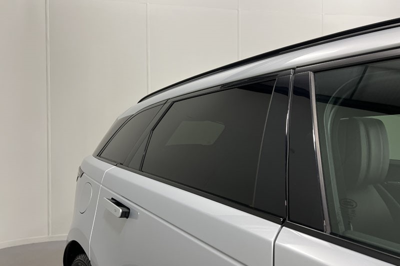 Used Land Rover Range Rover Velar 2024 for sale - 76981909: Photo 42