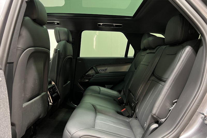 Used Land Rover Range Rover Sport 2023 for sale - 77945584: Photo 4