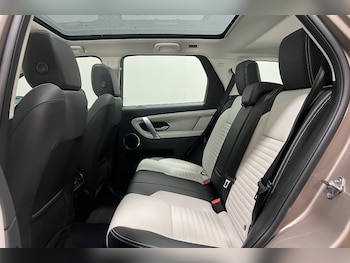Used Land Rover Discovery Sport 2022 for sale - 78973729: Photo