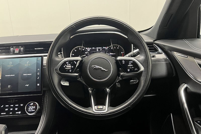 Used Jaguar F-Pace 2022 for sale - 76981044: Photo 15