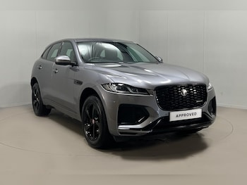 2022 (22) - 2.0 D200 R-Dynamic S 5dr Auto AWD