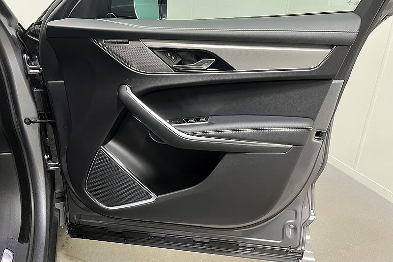 Used Jaguar F-Pace 2022 for sale - 76981044: Photo 21