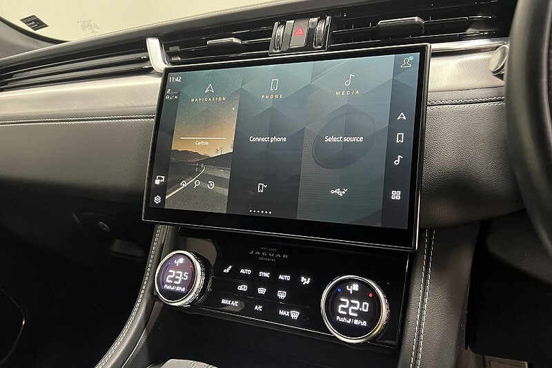 Used Jaguar F-Pace 2022 for sale - 76981044: Photo 31