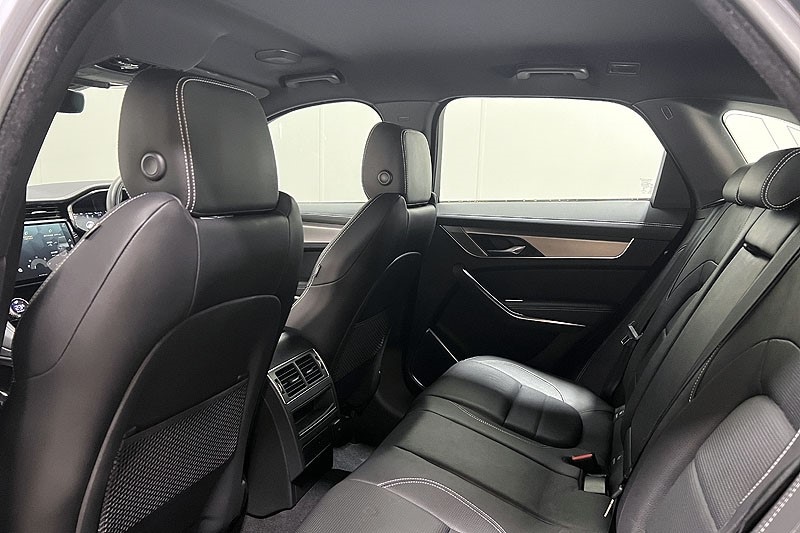 Used Jaguar F-Pace 2022 for sale - 76981044: Photo 42