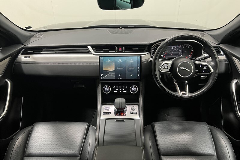 Used Jaguar F-Pace 2022 for sale - 76981044: Photo 9