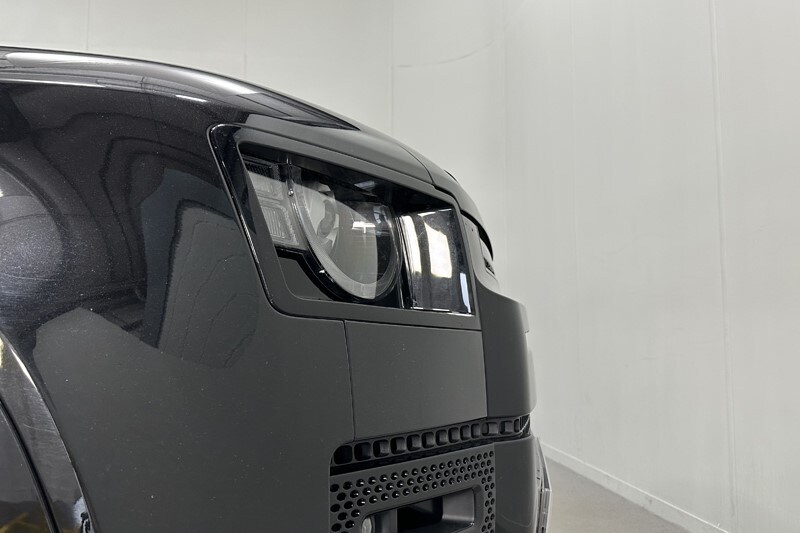 Used Land Rover Defender 2024 for sale - 78131487: Photo 18