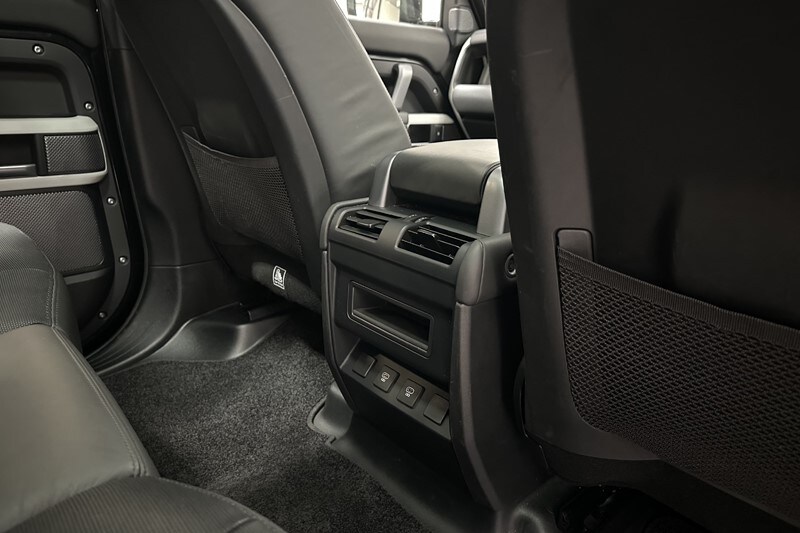 Used Land Rover Defender 2024 for sale - 78131487: Photo 19
