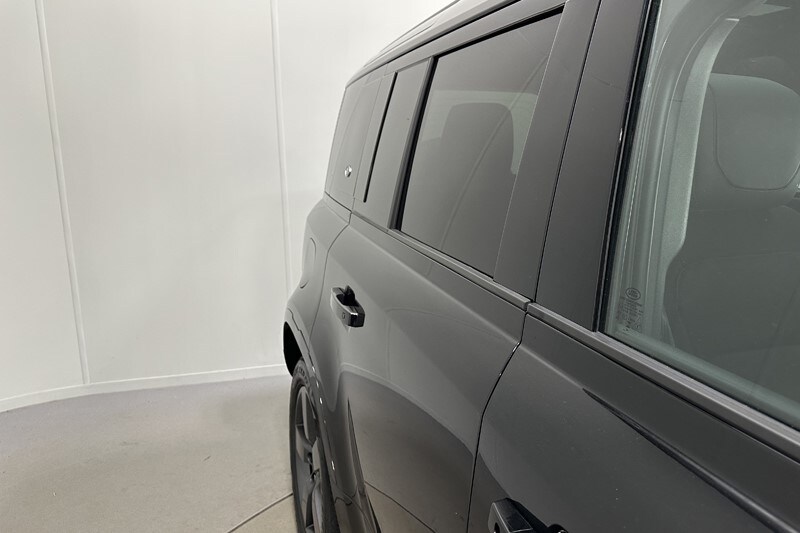 Used Land Rover Defender 2024 for sale - 78131487: Photo 48