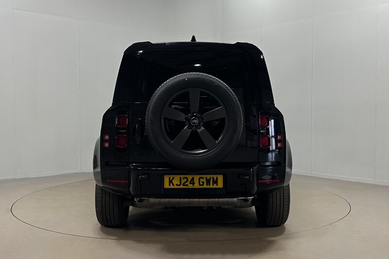 Used Land Rover Defender 2024 for sale - 78131487: Photo 7