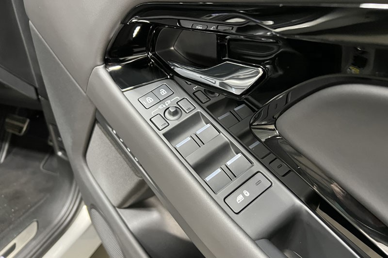 Used Land Rover Range Rover Evoque 2024 for sale - 76981973: Photo 22