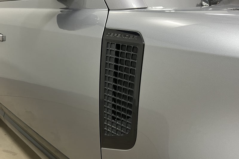 Used Land Rover Defender 2024 for sale - 77965398: Photo 20