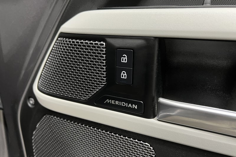 Used Land Rover Defender 2024 for sale - 77965398: Photo 22