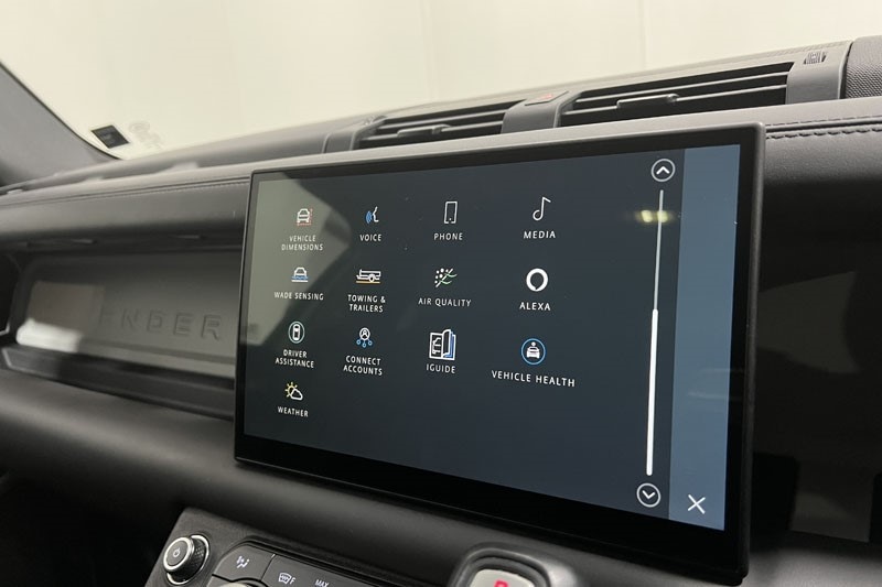 Used Land Rover Defender 2024 for sale - 77965398: Photo 34