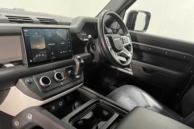 Used Land Rover Defender 2024 for sale - 77965398: Photo 39