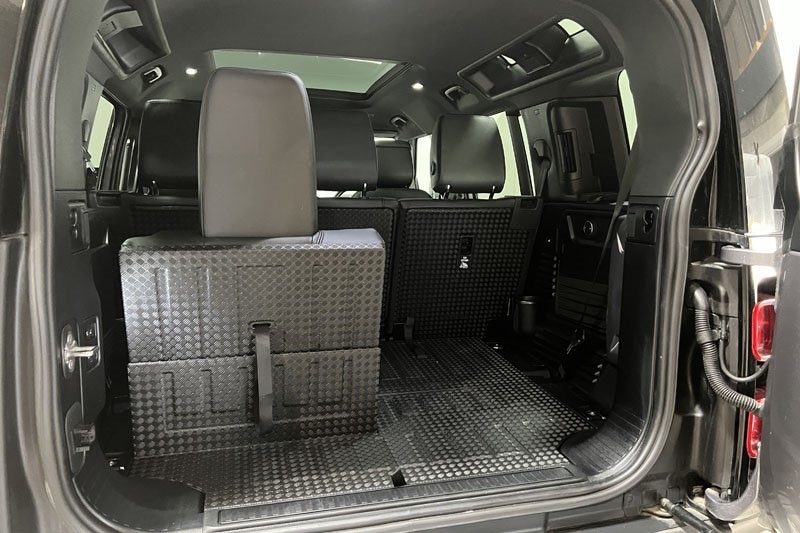 Used Land Rover Defender 2024 for sale - 77965398: Photo 43